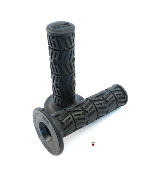 Χειρολαβές τιμονιού Pro Grip 737 black